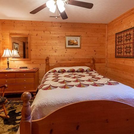 3 Bed 2 Bath Vacation Home In 布赖森城 外观 照片