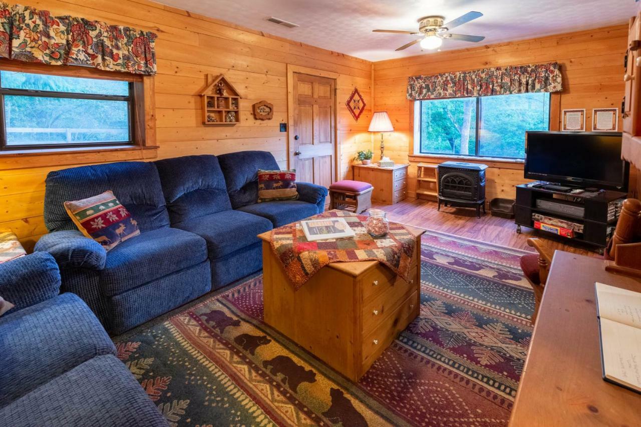 3 Bed 2 Bath Vacation Home In 布赖森城 外观 照片